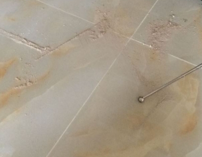 桂平瓷砖空鼓维修公司分享粘合剂选择不当在瓷砖铺贴过程中可能导致以下问题